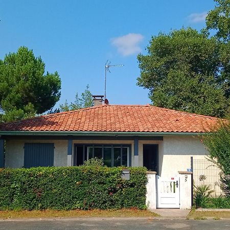 2 Chambres D'Hotes Au Calme Proche Centre Ville Mont-de-Marsan Kültér fotó
